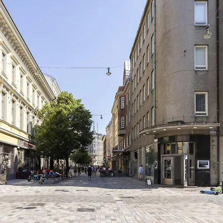 Spacious One-bedroom On A Pedestrian Street, Right In The Center * Helsinki