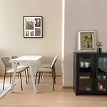 Spacious One-bedroom On A Pedestrian Street, Right In The Center * Helsinki