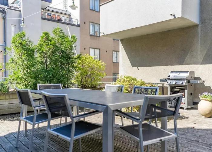 Spacious One-bedroom On A Pedestrian Street, Right In The Center Διαμέρισμα Ελσίνκι