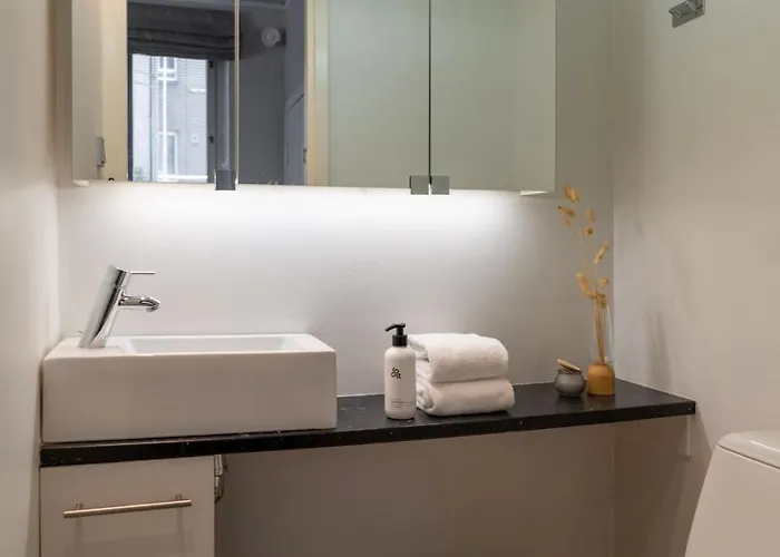 Spacious One-bedroom On A Pedestrian Street, Right In The Center Appartement