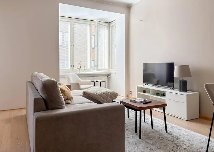 Appartement Spacious One-bedroom On A Pedestrian Street, Right In The Center *