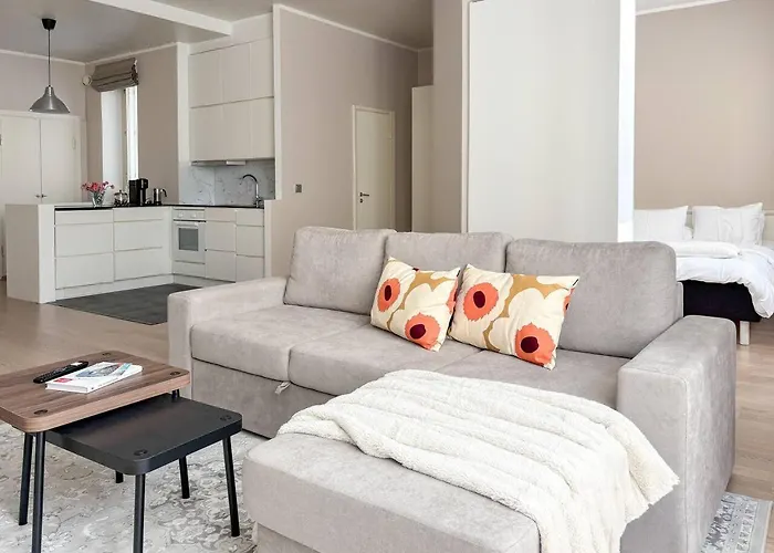 Spacious One-bedroom On A Pedestrian Street, Right In The Center Ελσίνκι